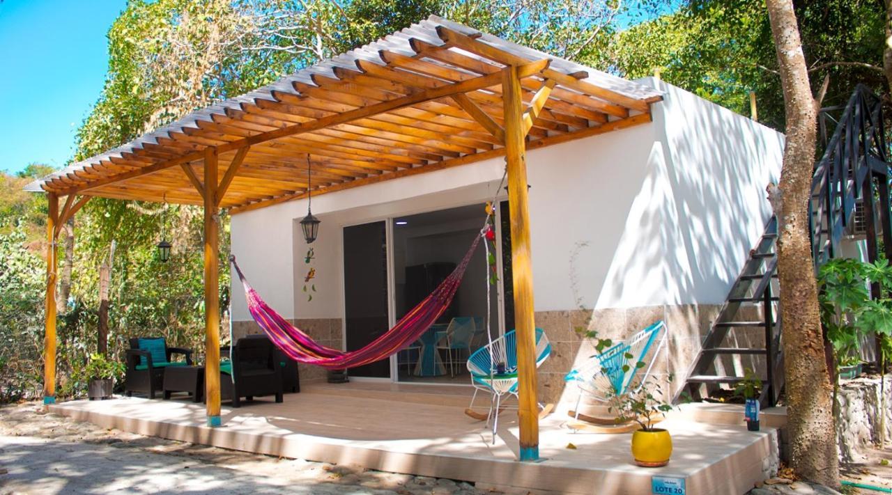 Linda En Isla Tierra Bomba Frente A Apartamento Cartagena